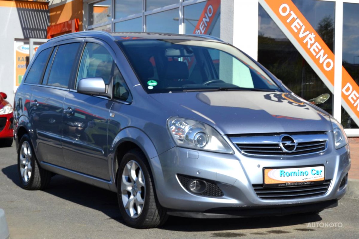 Opel Zafira, 2011 - pohled č. 1
