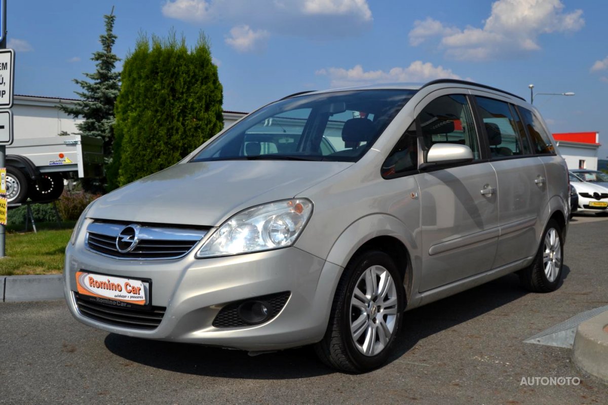 Opel Zafira, 2008 - pohled č. 3
