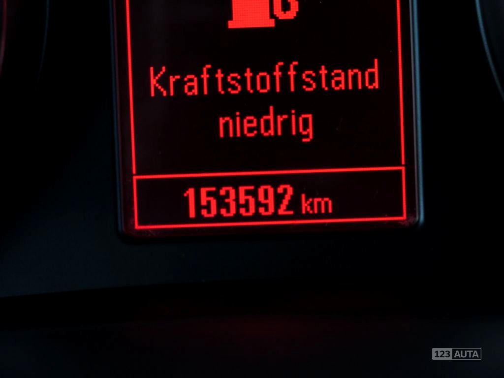 Opel Zafira, 2013 - pohled č. 23