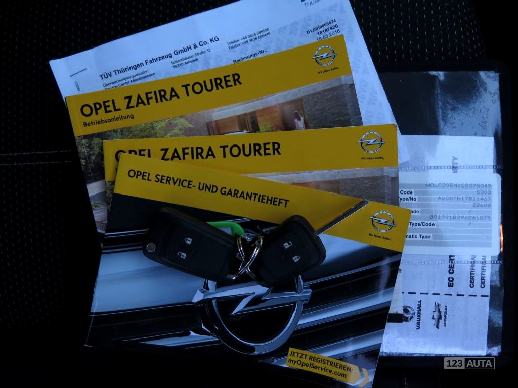 Opel Zafira, 2013 - pohled č. 25