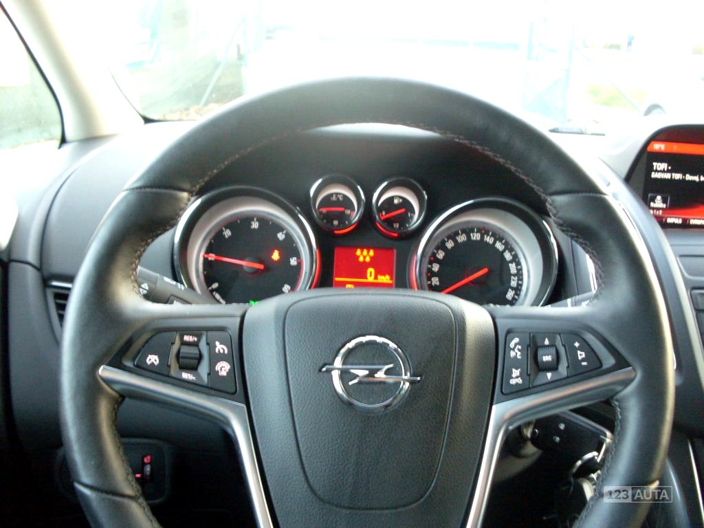 Opel Zafira, 2015 - pohled č. 13