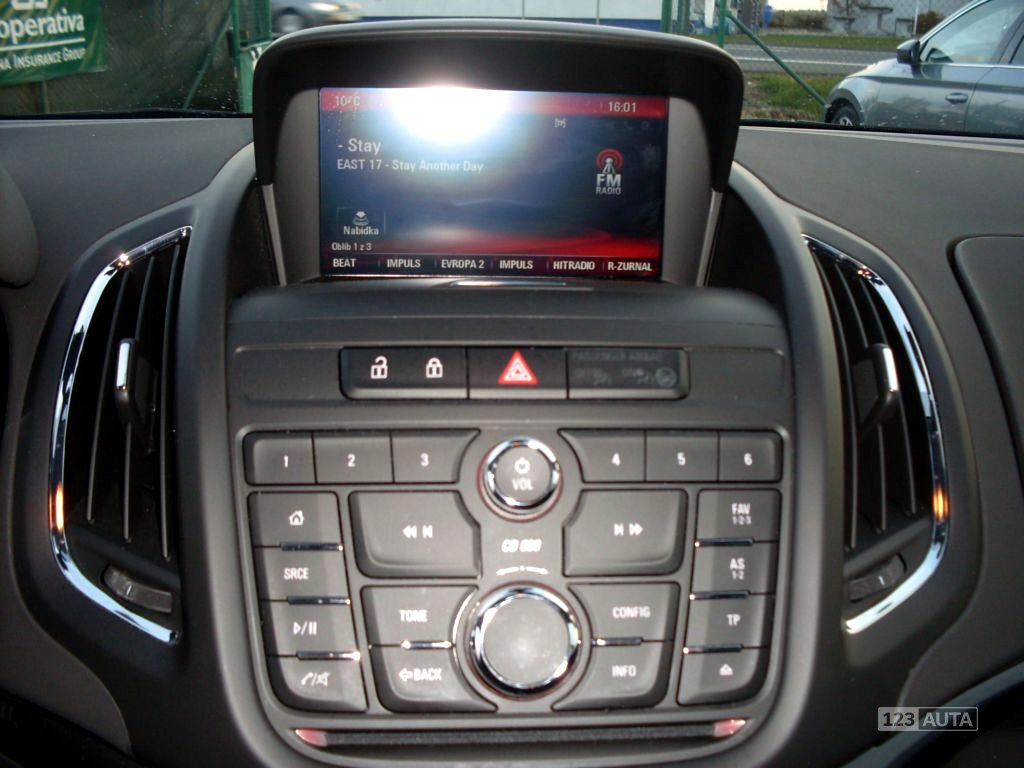 Opel Zafira, 2015 - pohled č. 15