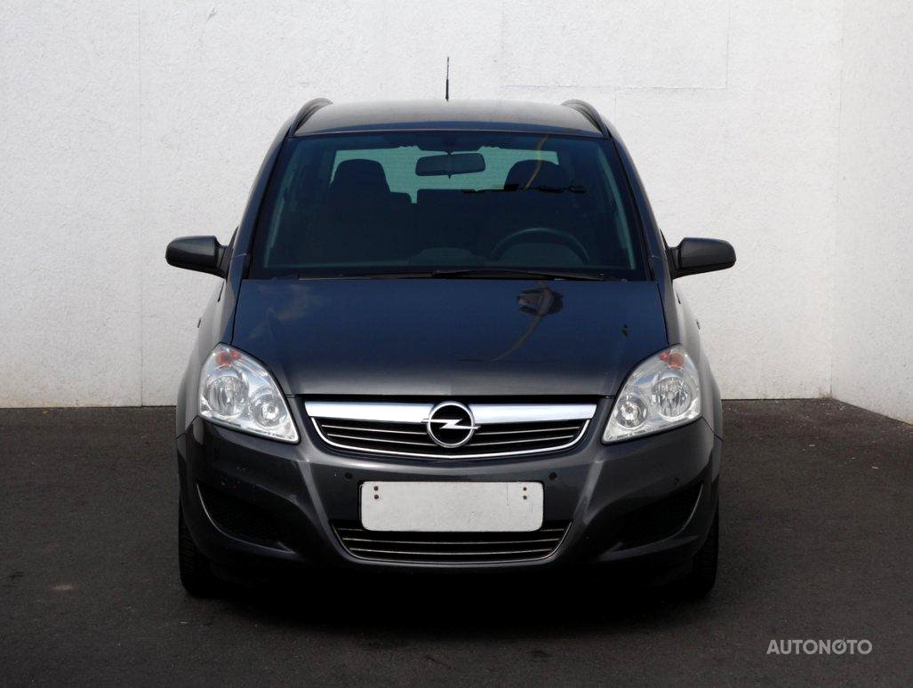 Opel Zafira, 2008 - pohled č. 2