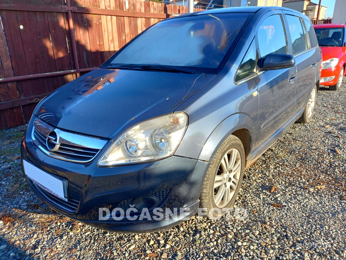 Opel Zafira, 2008 - pohled č. 3