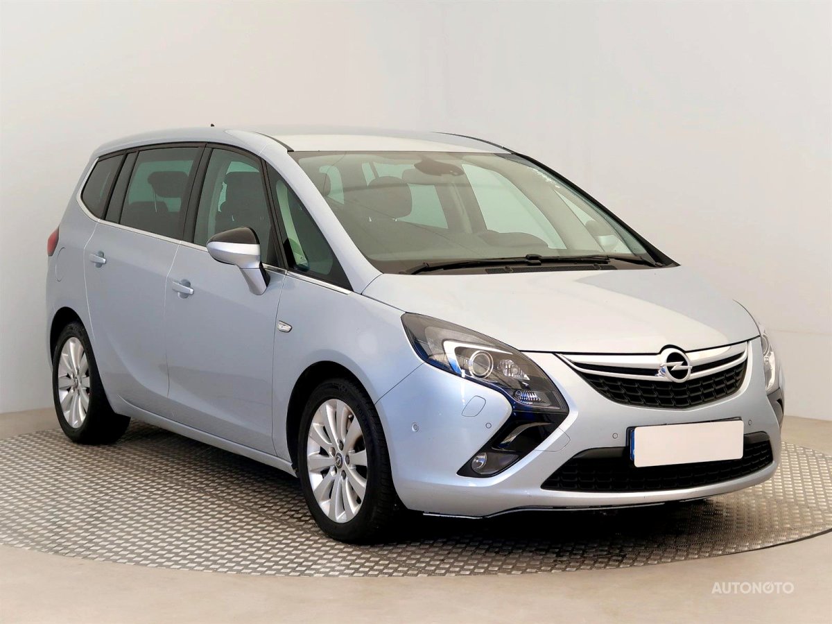 Opel Zafira, 2015 - celkový pohled