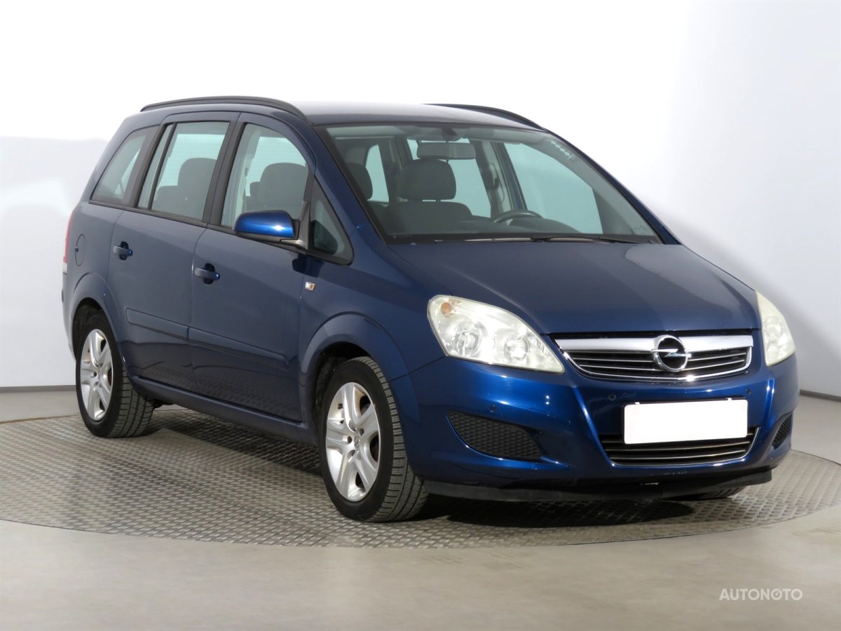 Opel Zafira, 2008 - celkový pohled