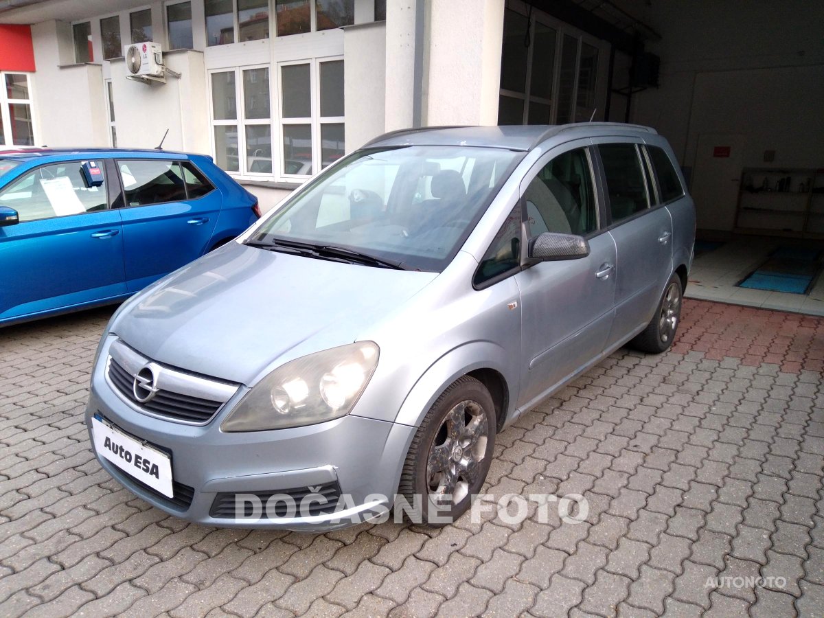 Opel Zafira, 2006 - pohled č. 3