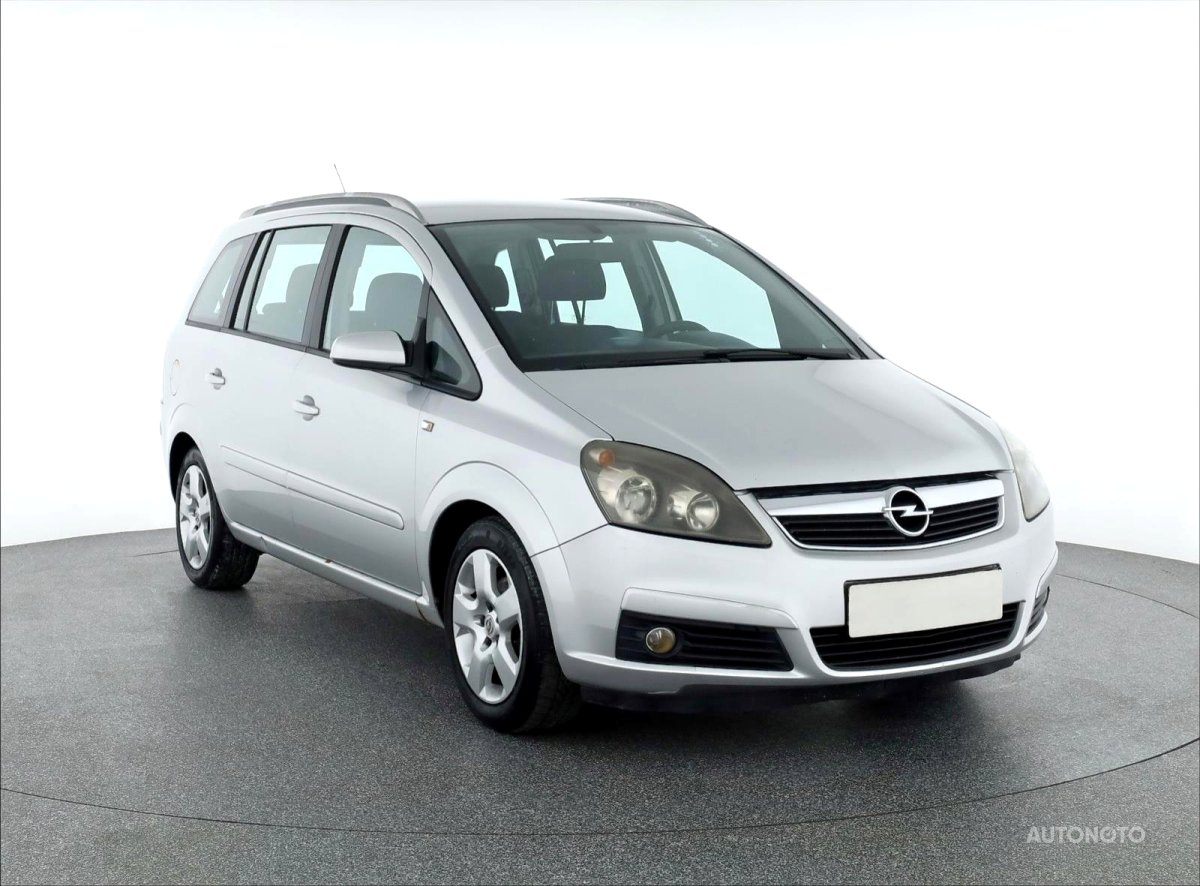 Opel Zafira, 2006 - celkový pohled