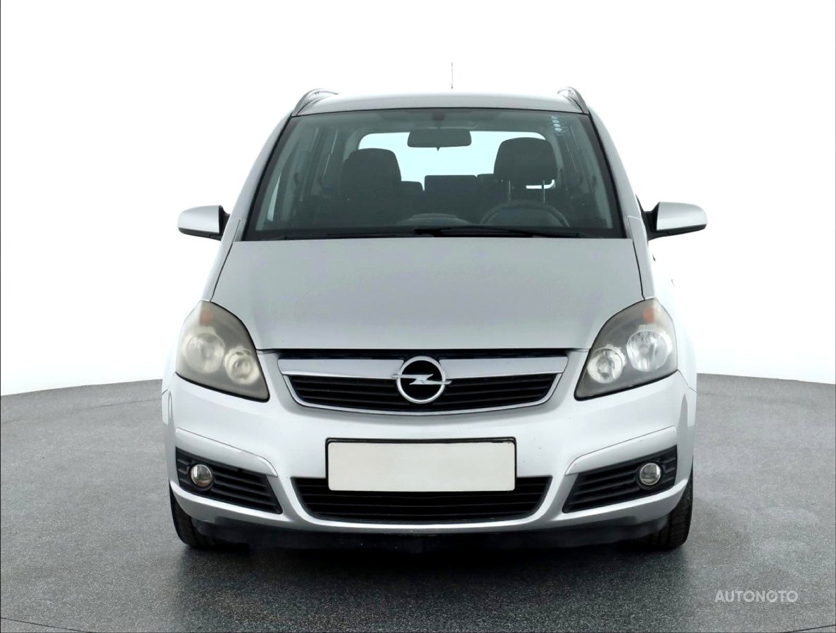 Opel Zafira, 2006 - pohled č. 2