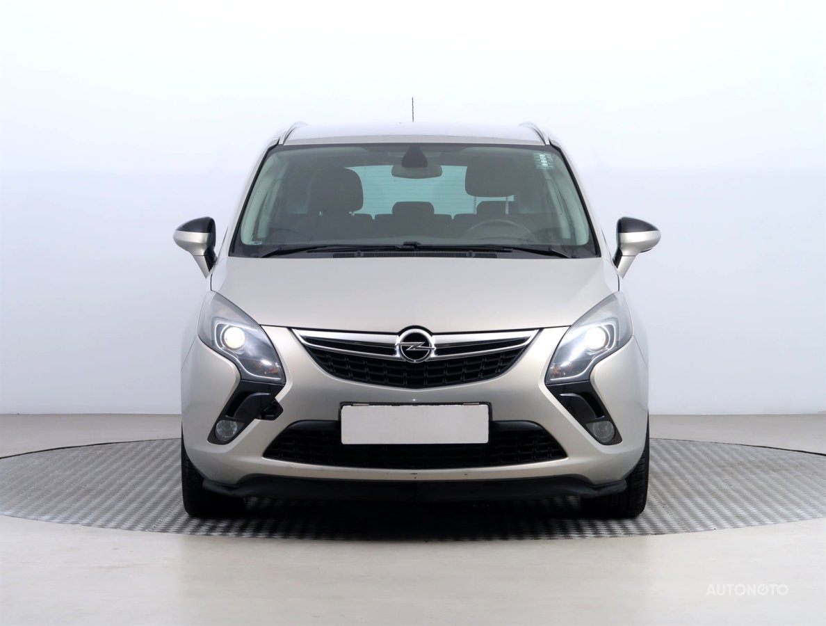 Opel Zafira, 2014 - pohled č. 2