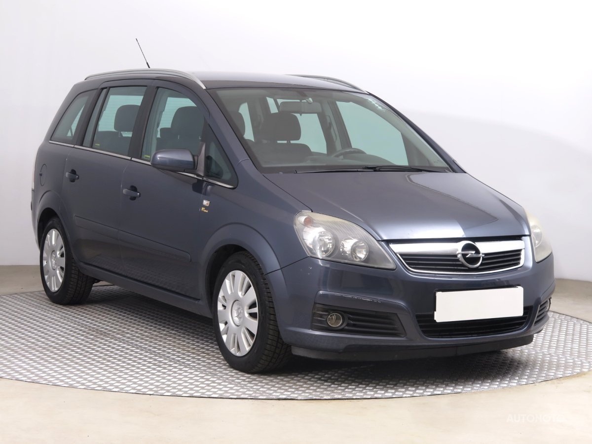 Opel Zafira, 2007 - celkový pohled