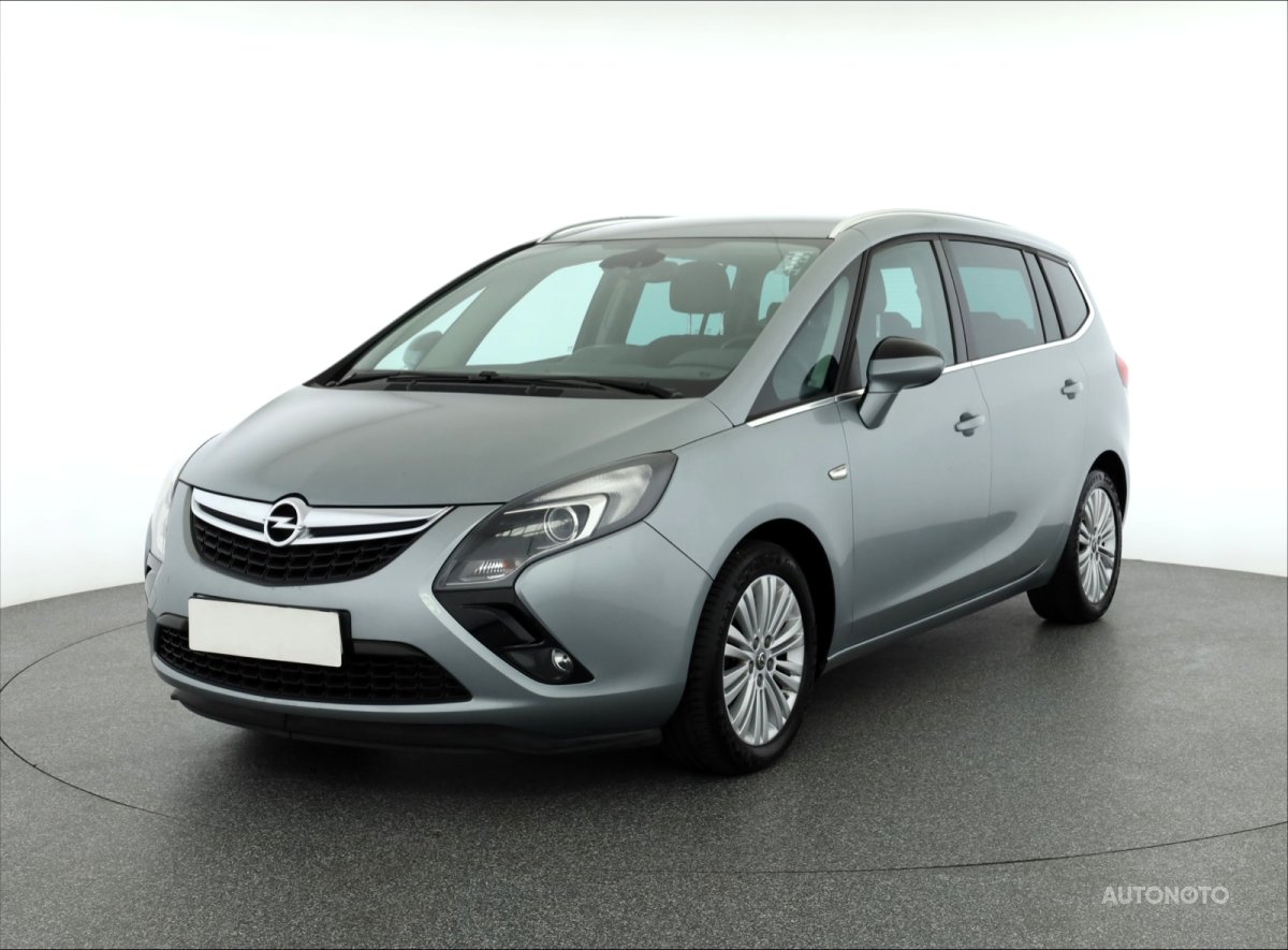 Opel Zafira, 2014 - pohled č. 3