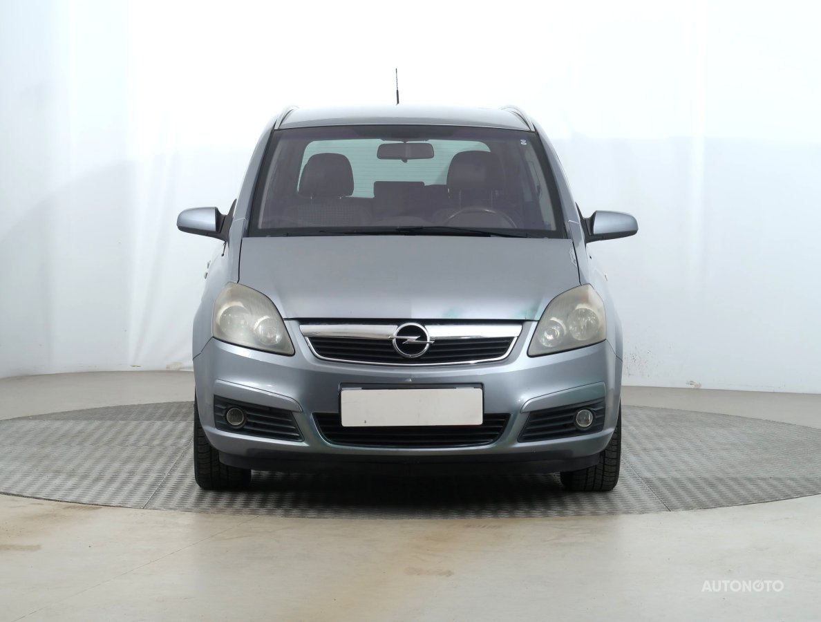 Opel Zafira, 2007 - pohled č. 2