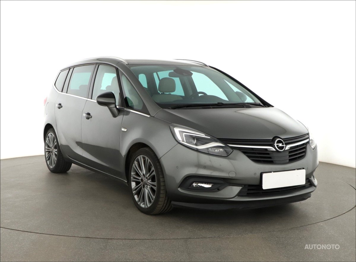 Opel Zafira, 2016 - celkový pohled