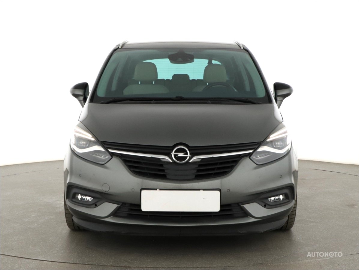 Opel Zafira, 2016 - pohled č. 2