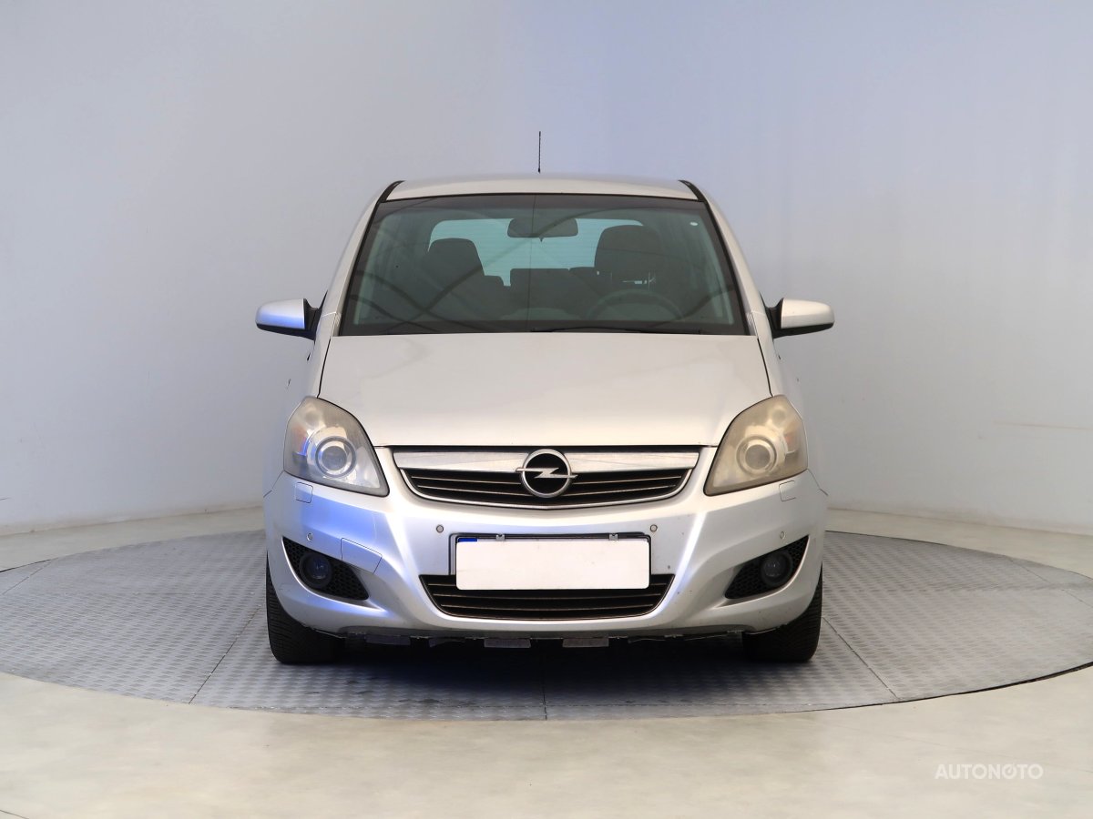 Opel Zafira, 2008 - pohled č. 2