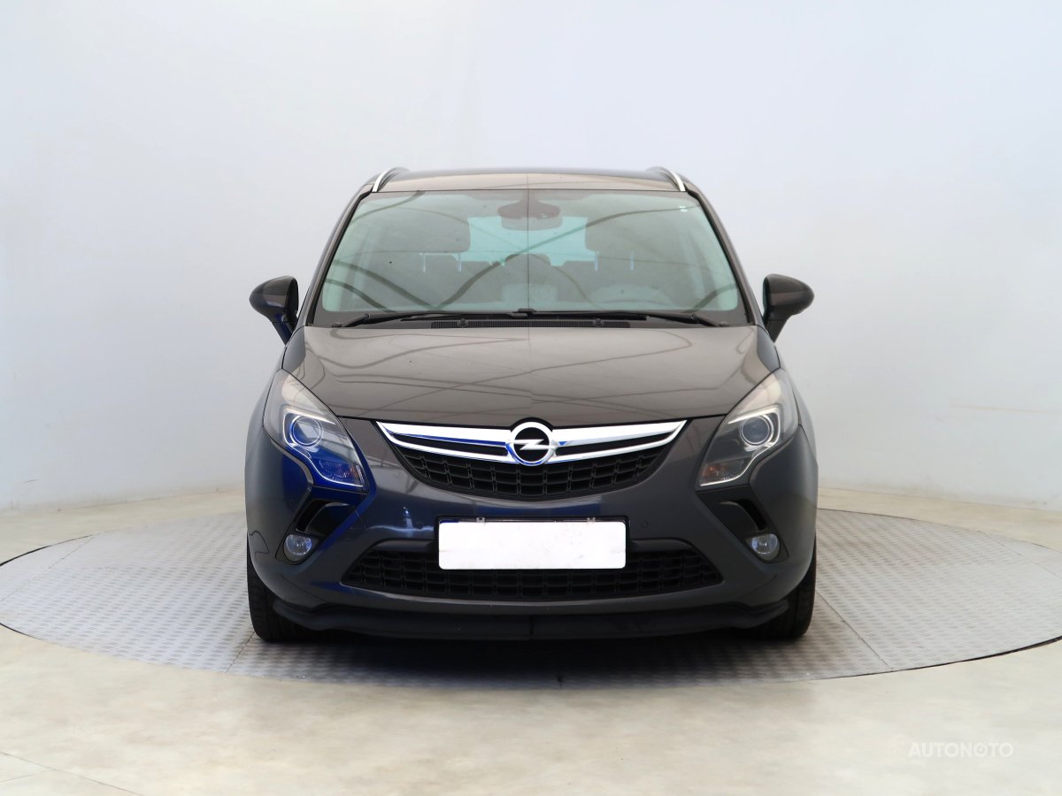 Opel Zafira, 2015 - pohled č. 2