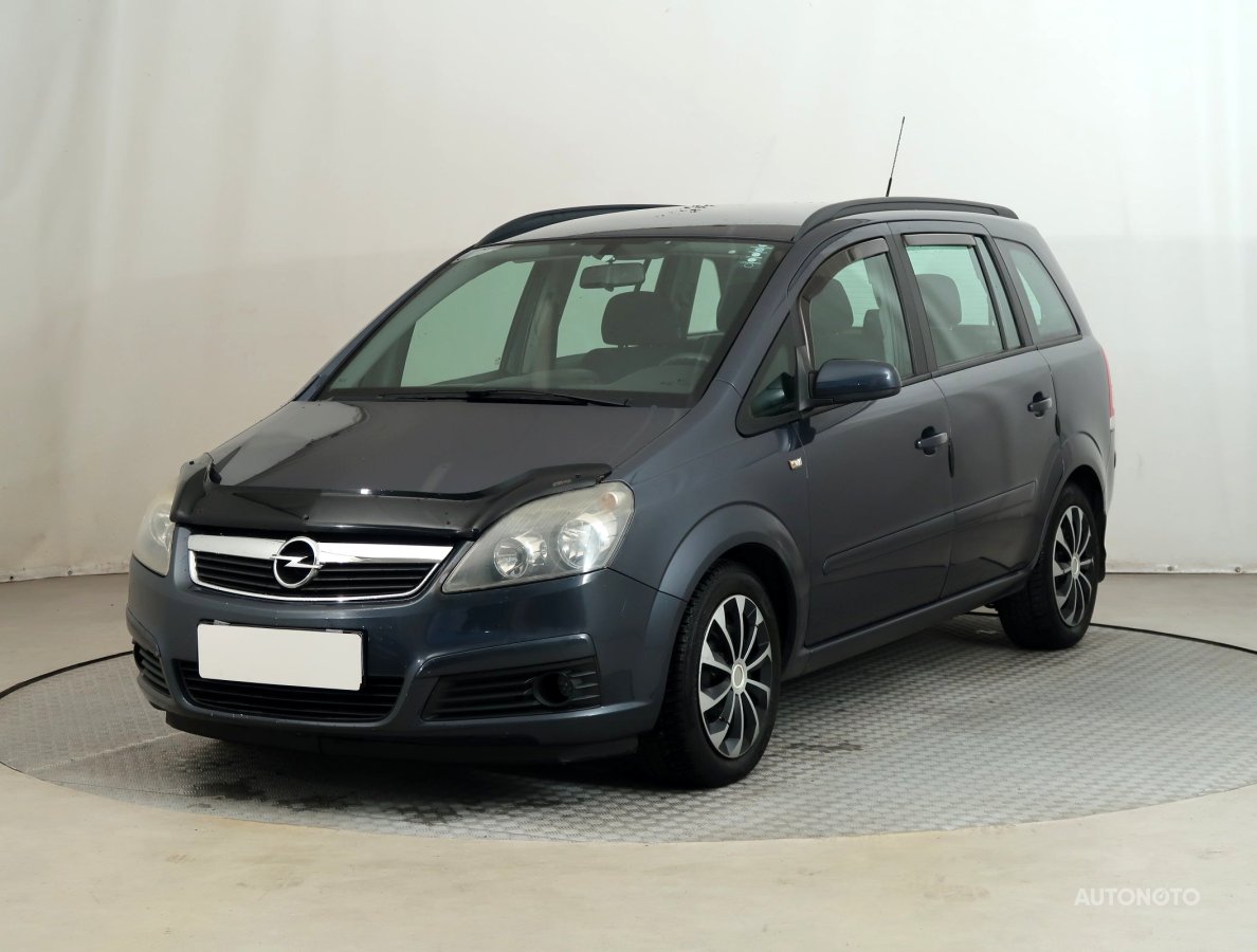 Opel Zafira, 2008 - pohled č. 3