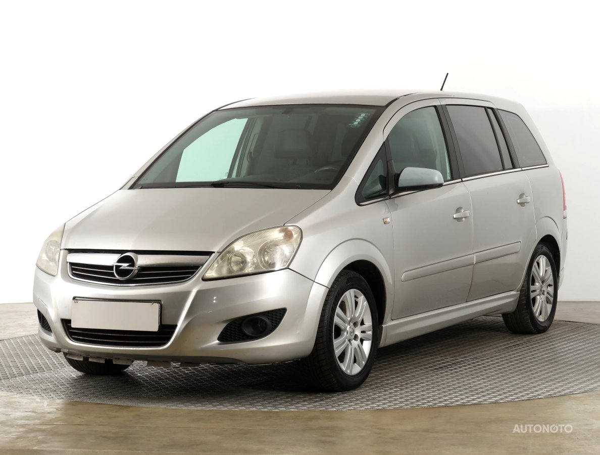 Opel Zafira, 2008 - pohled č. 3