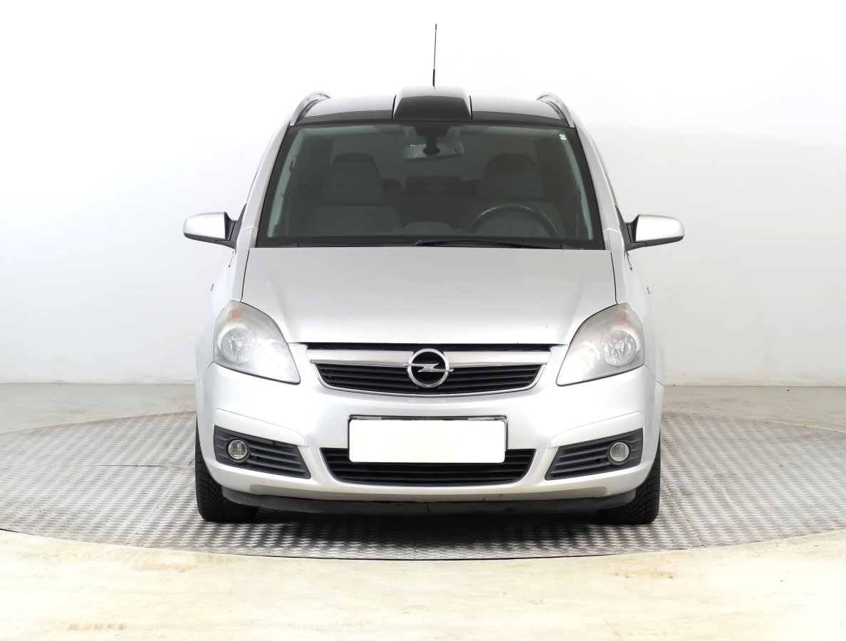 Opel Zafira, 2006 - pohled č. 2