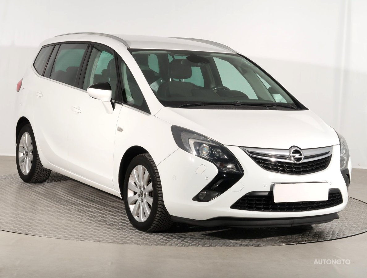 Opel Zafira, 2013 - pohled č. 1