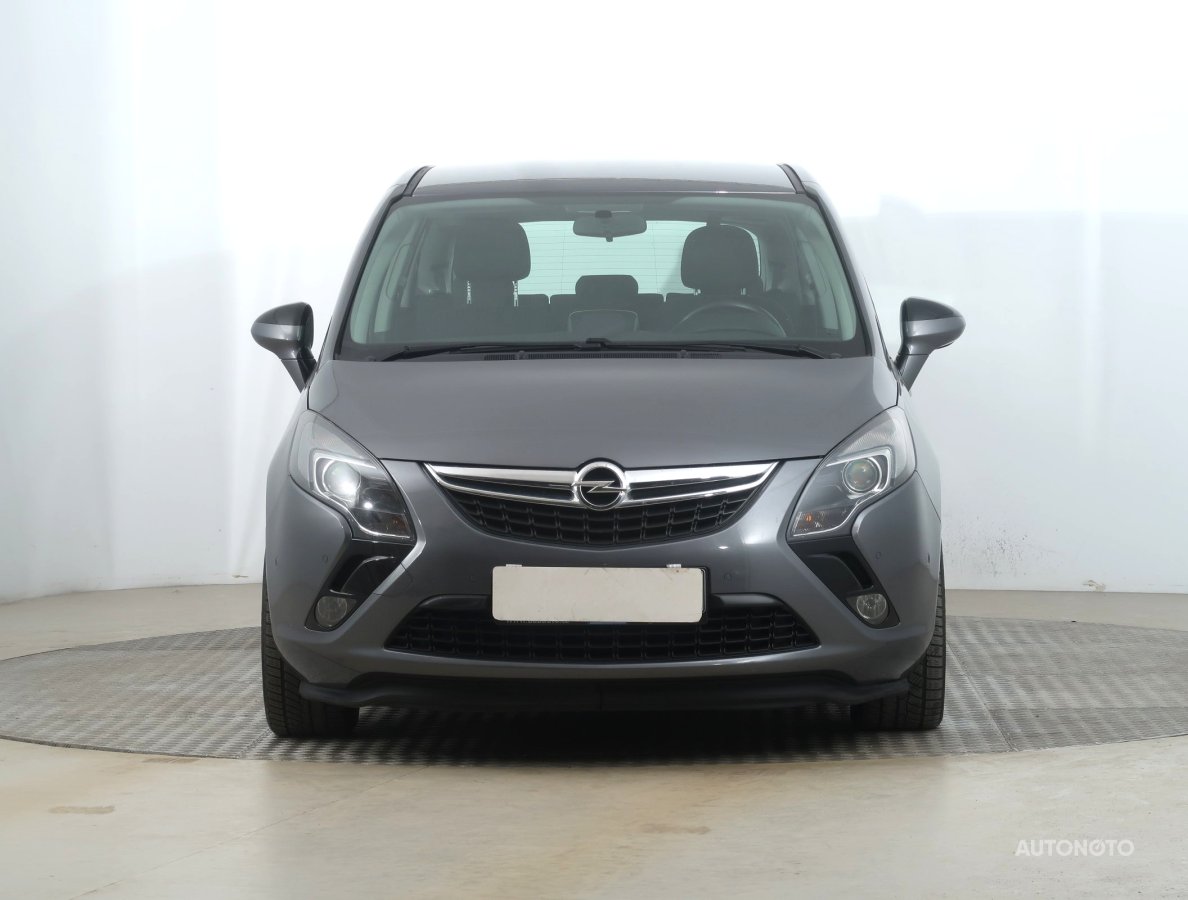 Opel Zafira, 2016 - pohled č. 2