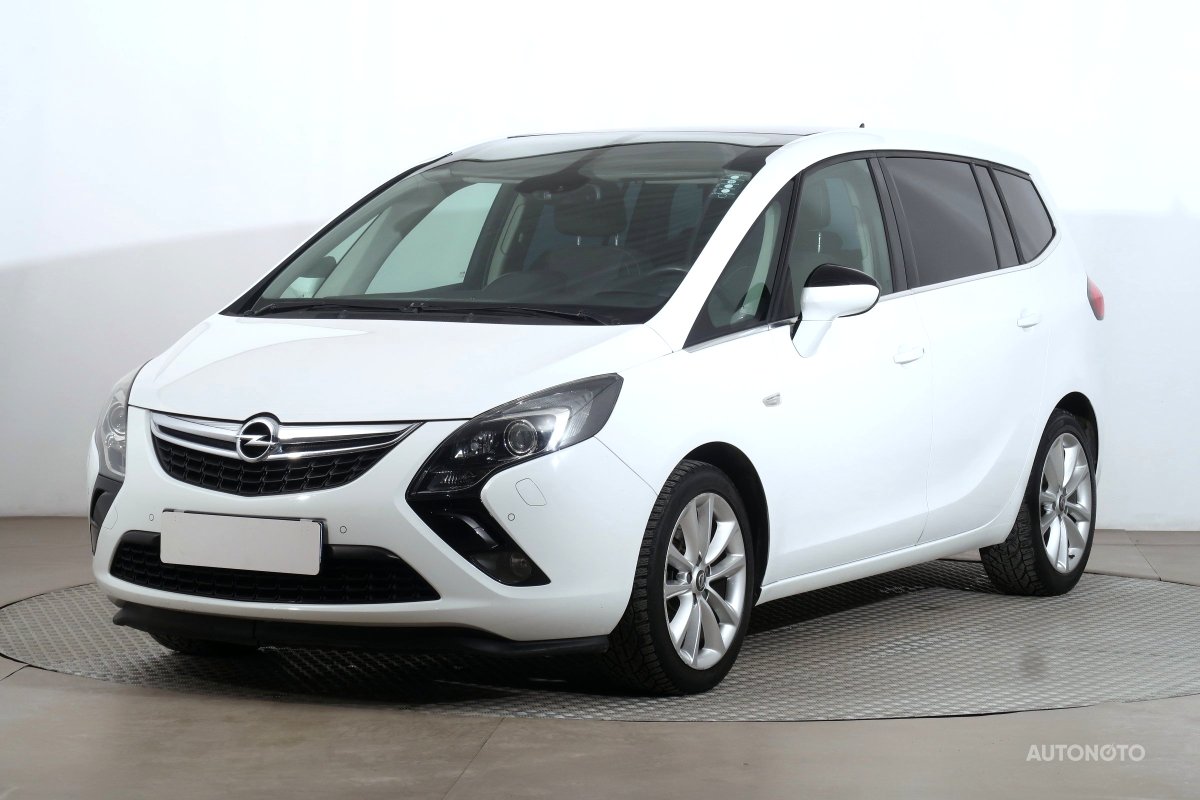 Opel Zafira, 2014 - pohled č. 3