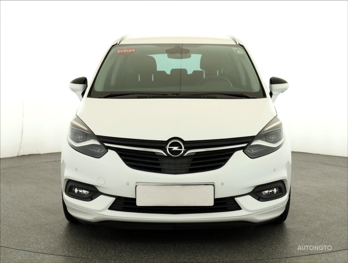 Opel Zafira, 2016 - pohled č. 2