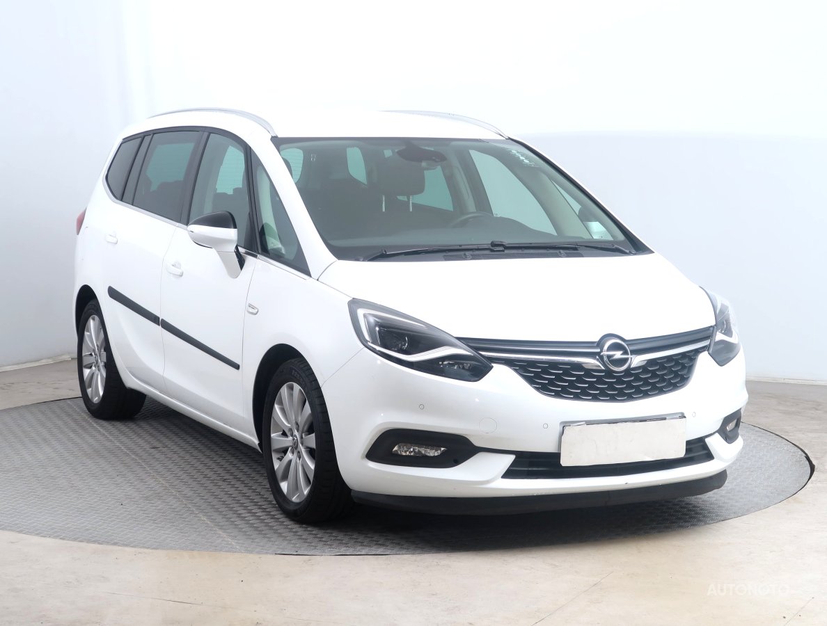 Opel Zafira, 2016 - celkový pohled