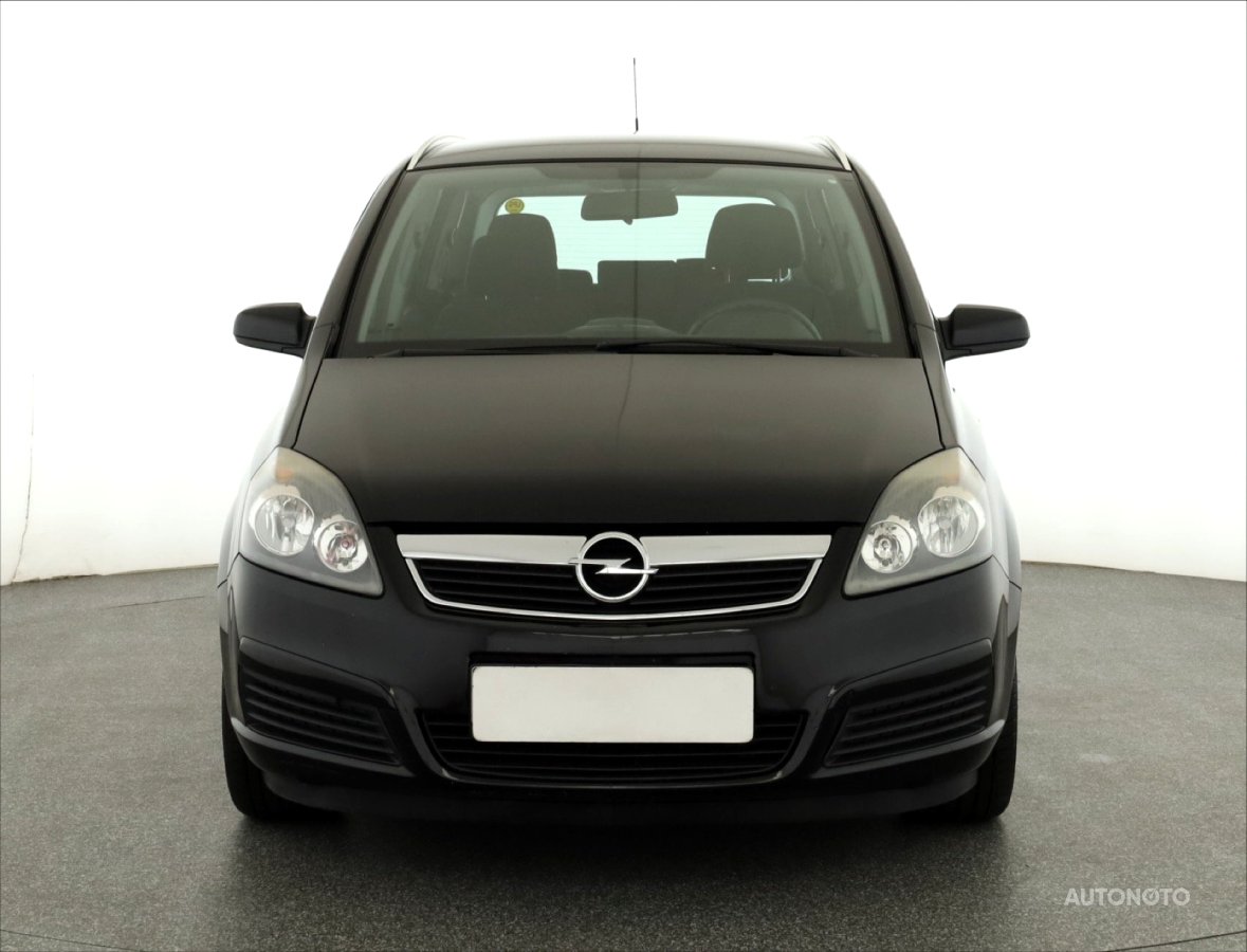 Opel Zafira, 2007 - pohled č. 2