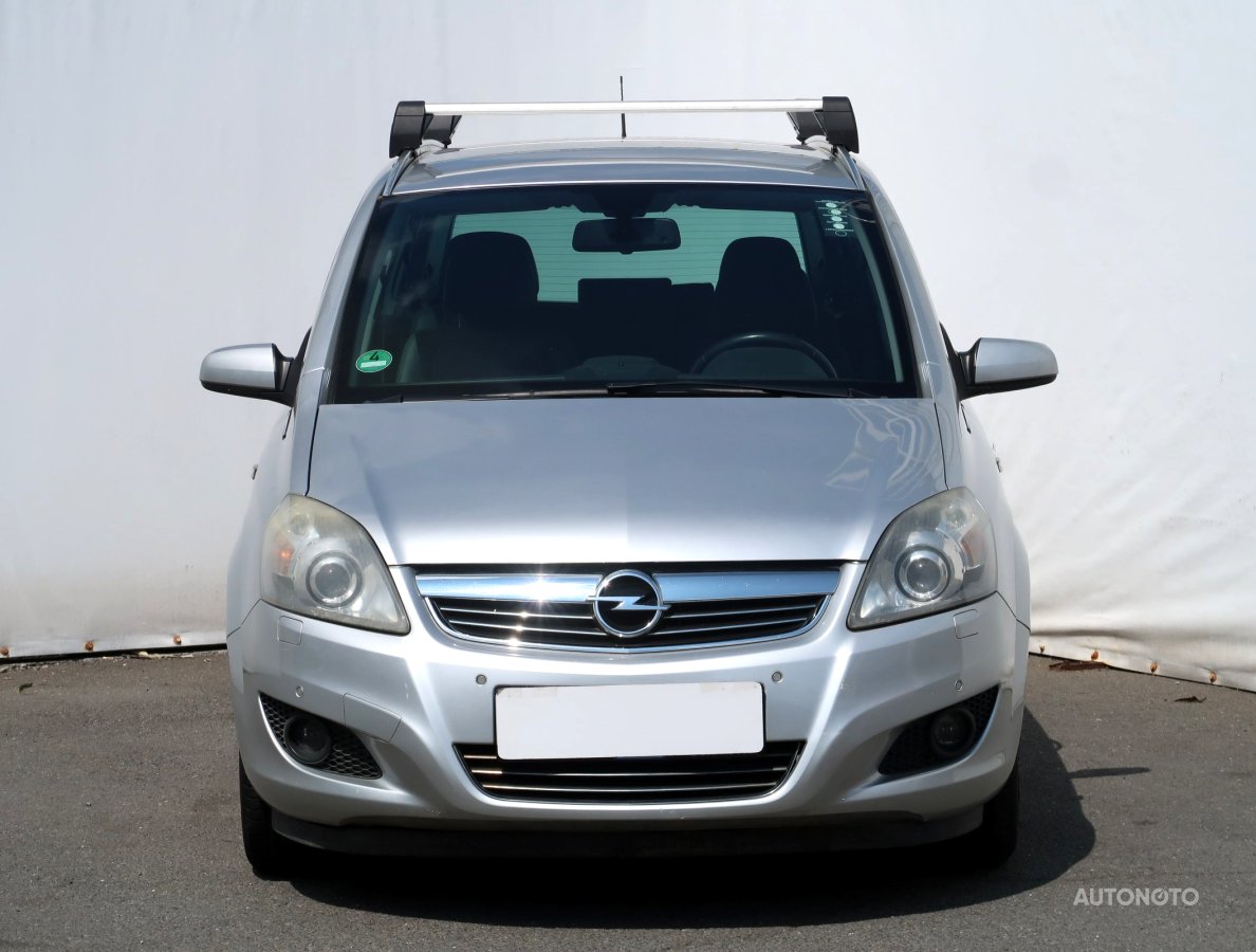Opel Zafira, 2009 - pohled č. 2