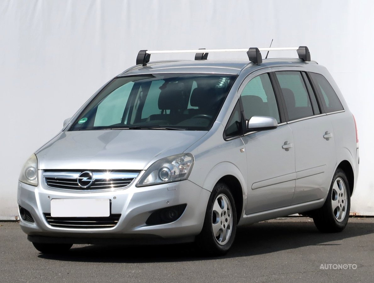 Opel Zafira, 2009 - pohled č. 3