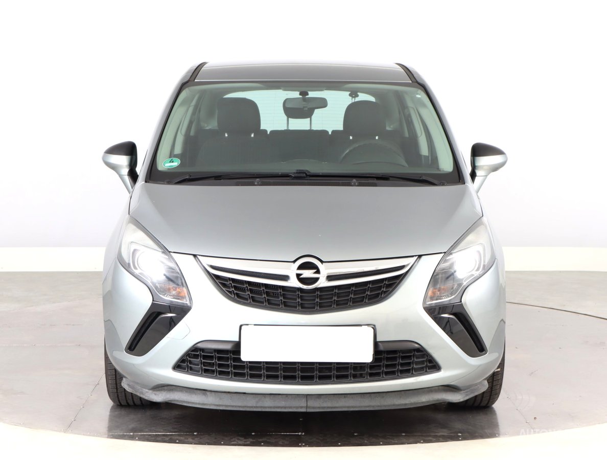 Opel Zafira, 2015 - pohled č. 2