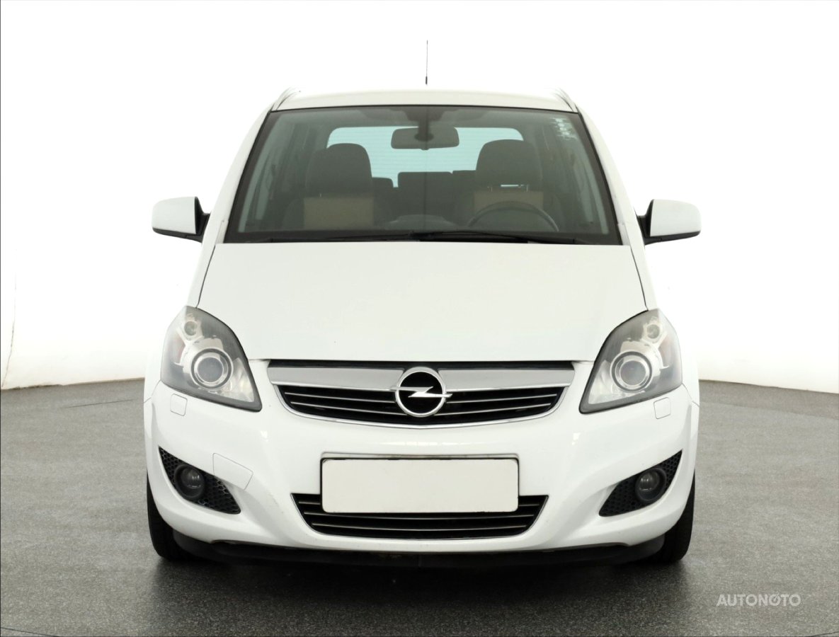 Opel Zafira, 2009 - pohled č. 2