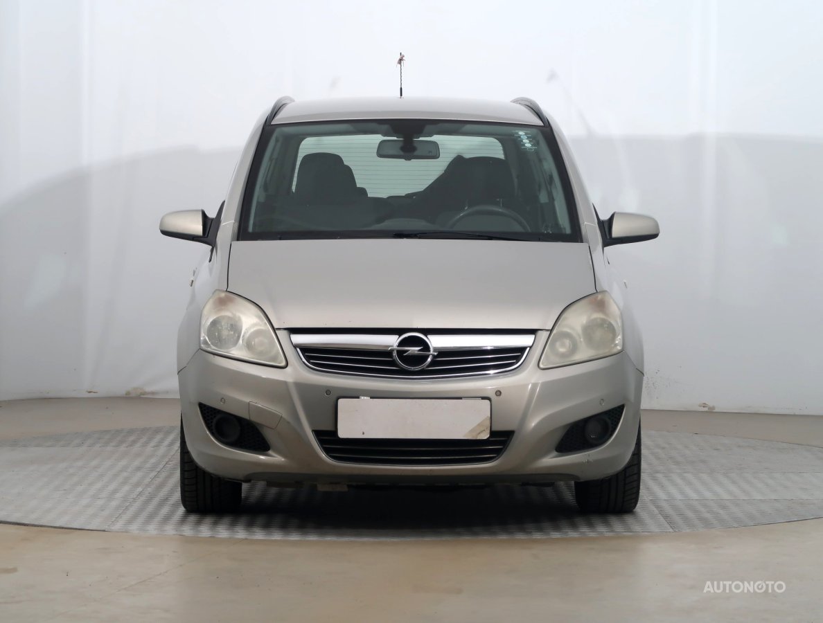 Opel Zafira, 2009 - pohled č. 2