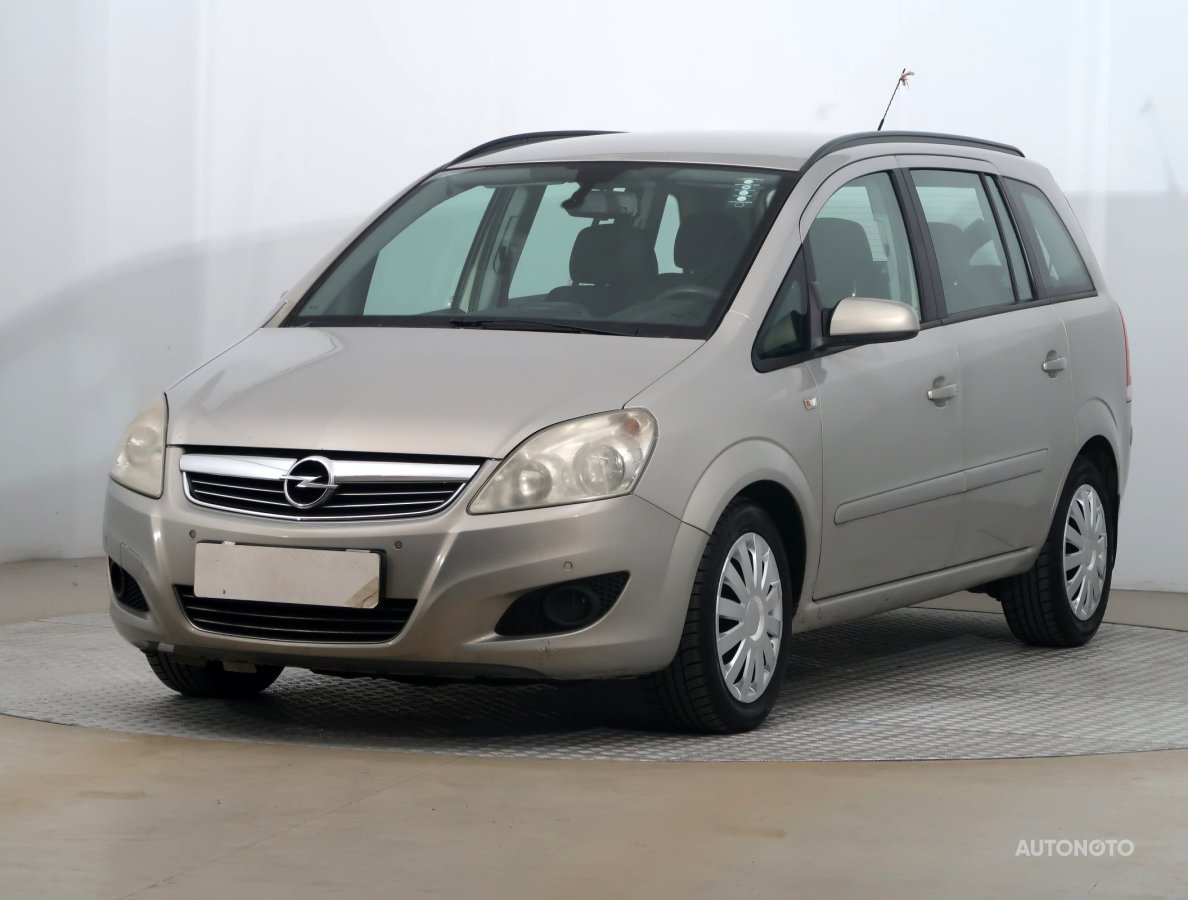 Opel Zafira, 2009 - pohled č. 3