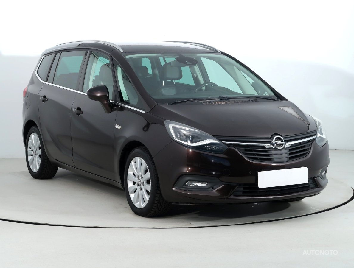 Opel Zafira, 2016 - celkový pohled