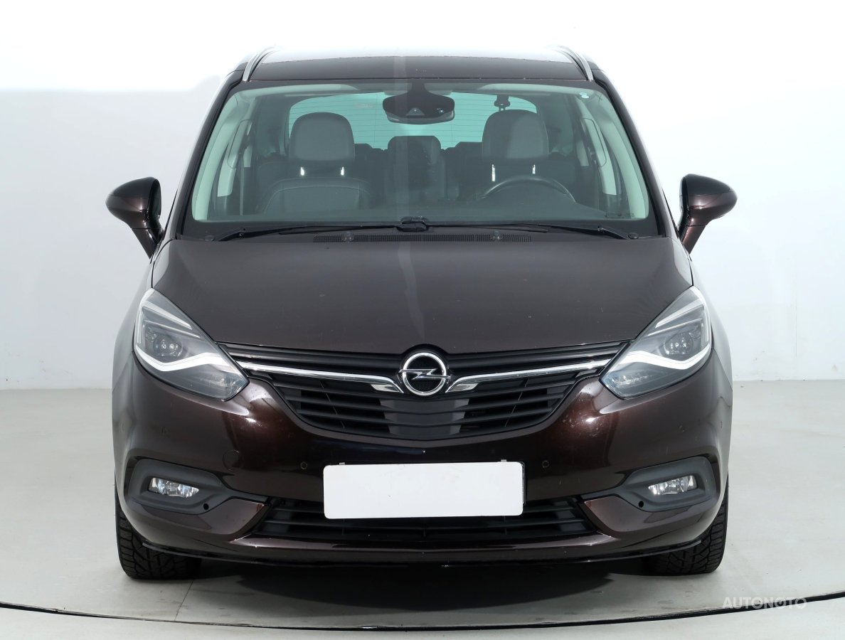 Opel Zafira, 2016 - pohled č. 2