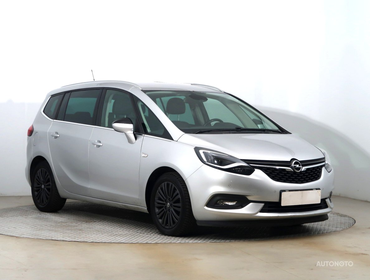 Opel Zafira, 2019 - celkový pohled