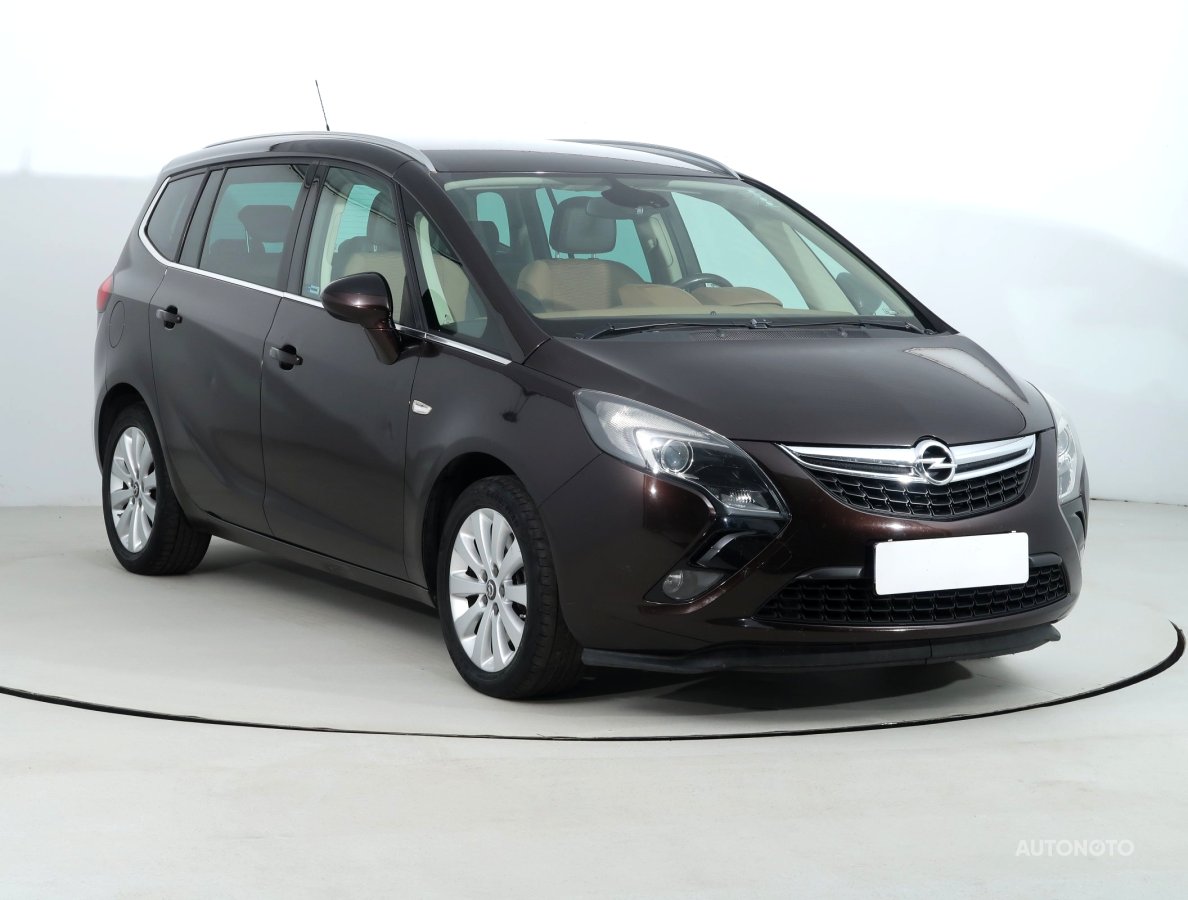 Opel Zafira, 2014 - celkový pohled