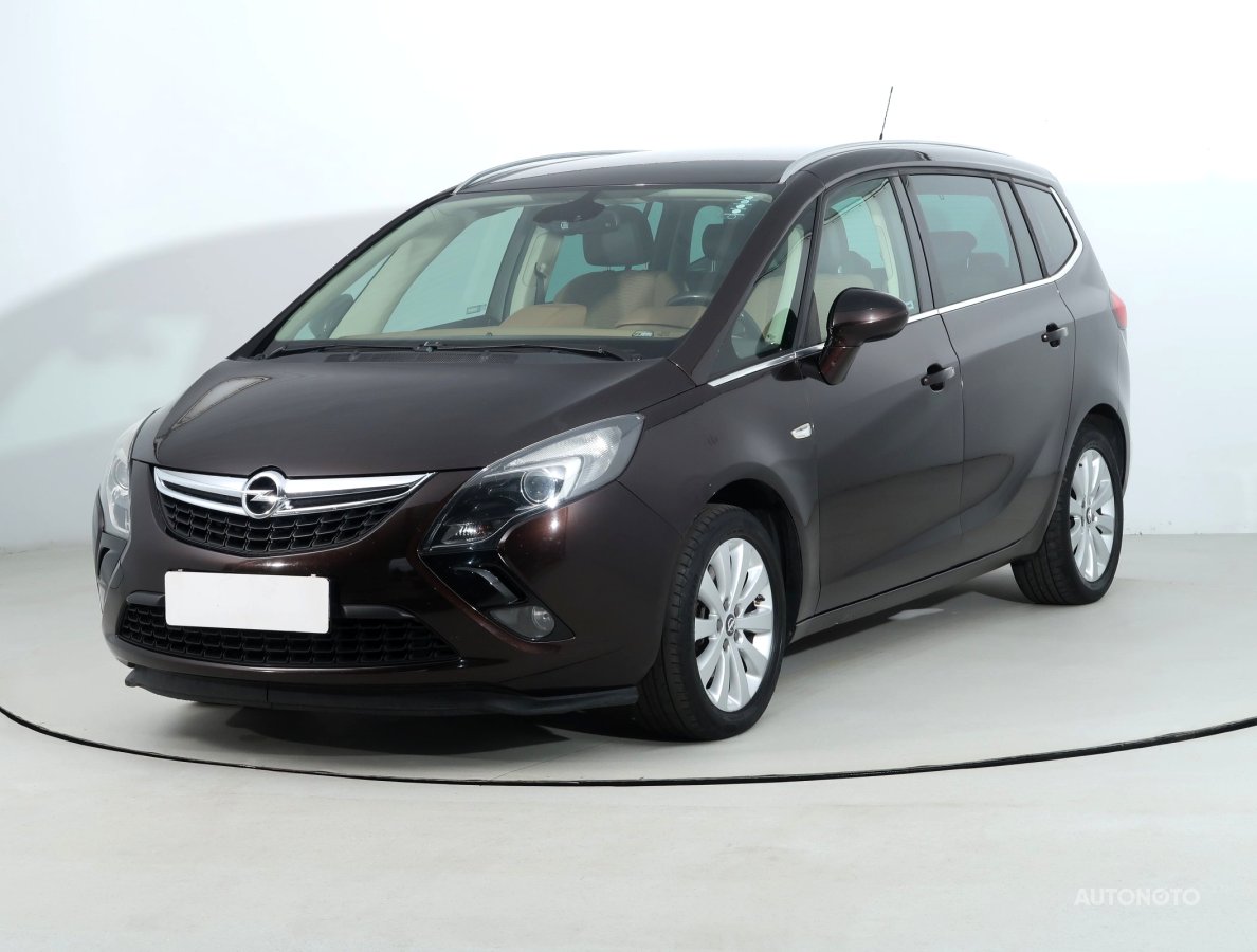 Opel Zafira, 2014 - pohled č. 3
