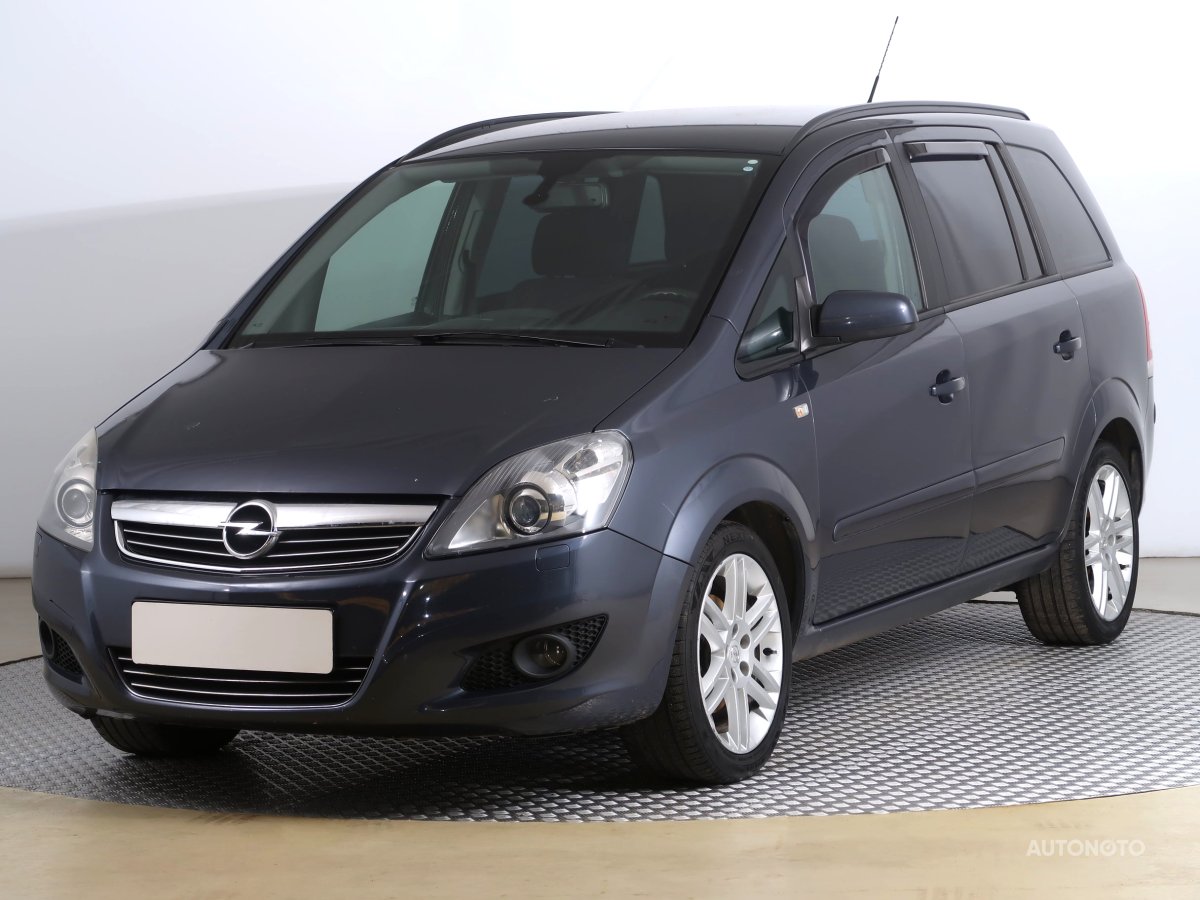 Opel Zafira, 2008 - pohled č. 3