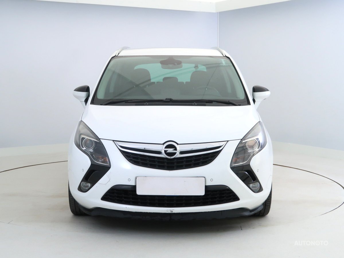 Opel Zafira, 2014 - pohled č. 2
