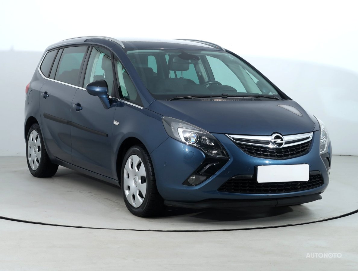 Opel Zafira, 2016 - celkový pohled