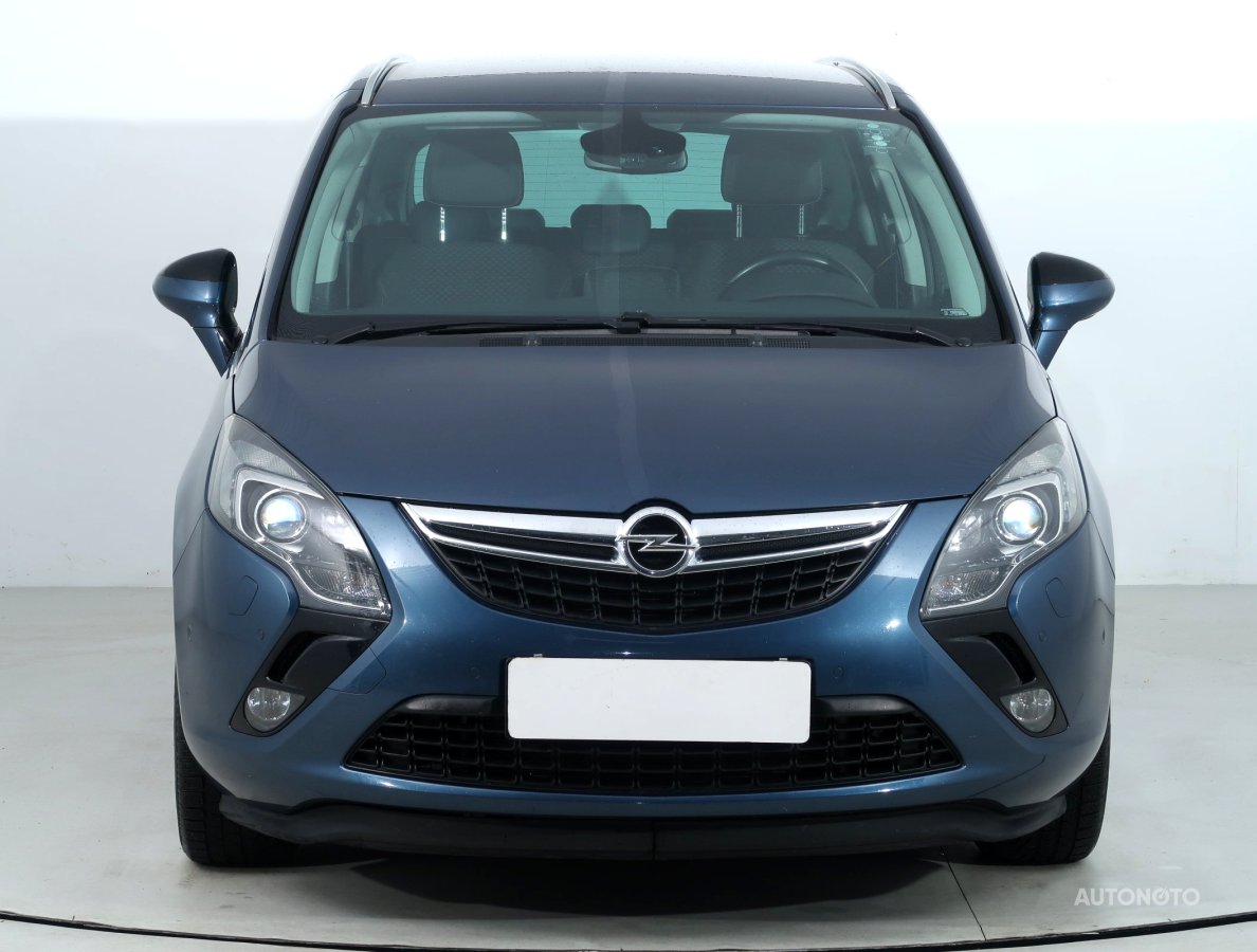Opel Zafira, 2016 - pohled č. 2