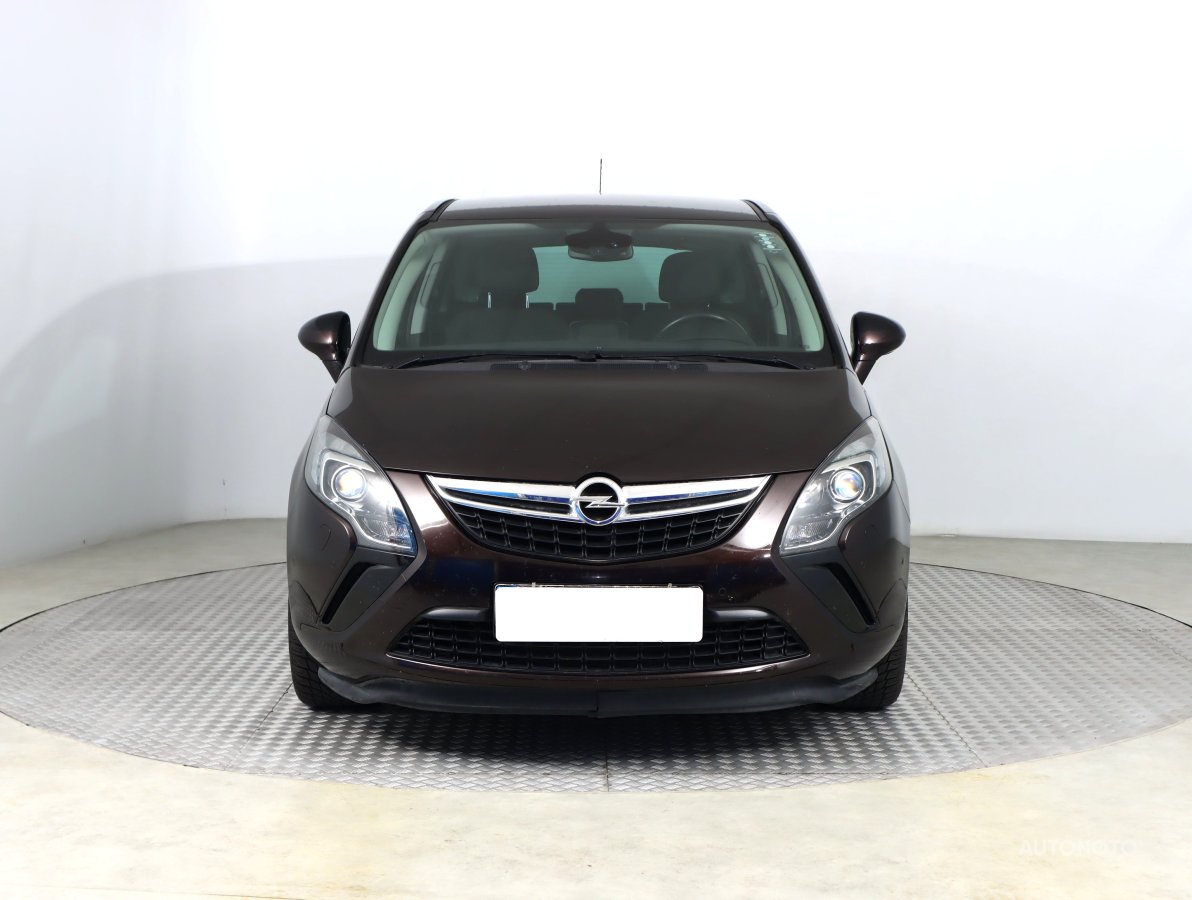 Opel Zafira, 2015 - pohled č. 2