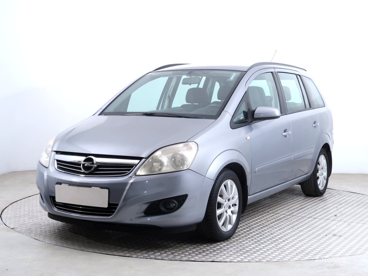 Opel Zafira, 2009 - pohled č. 3