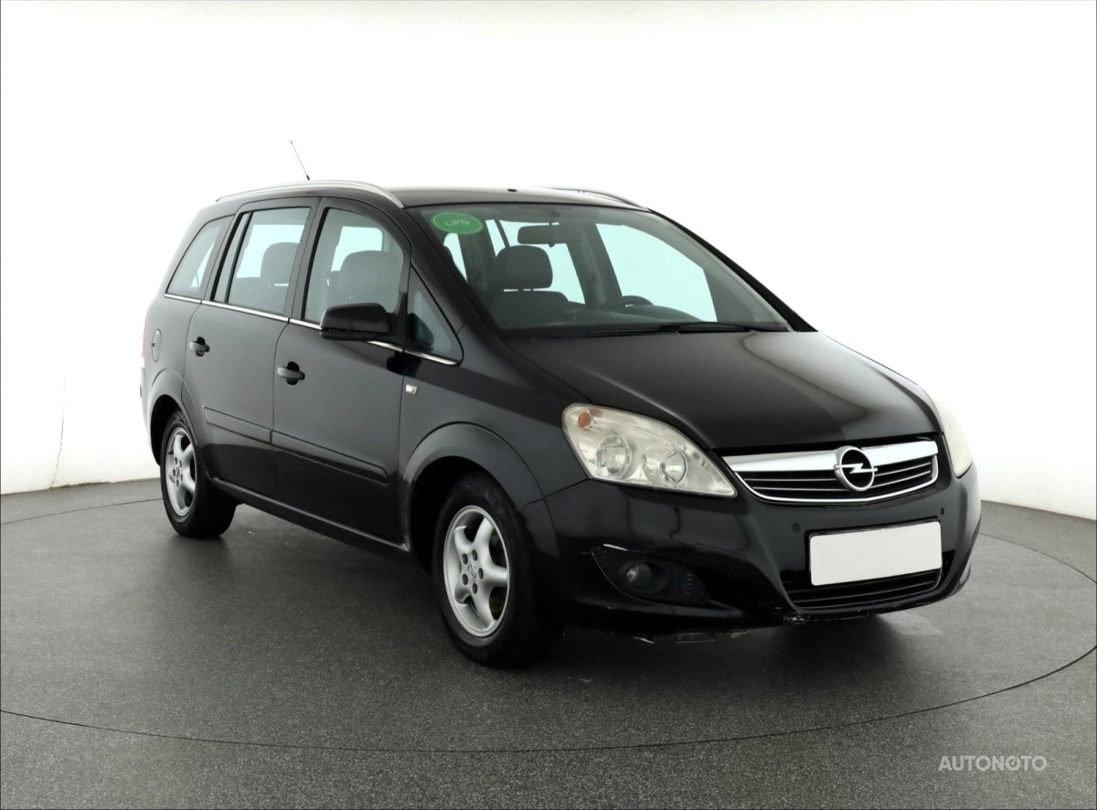 Opel Zafira, 2008 - celkový pohled