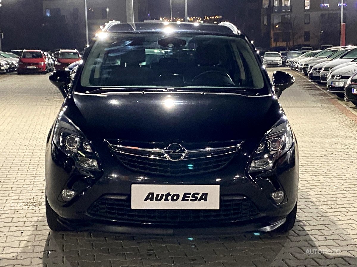 Opel Zafira, 2014 - pohled č. 2
