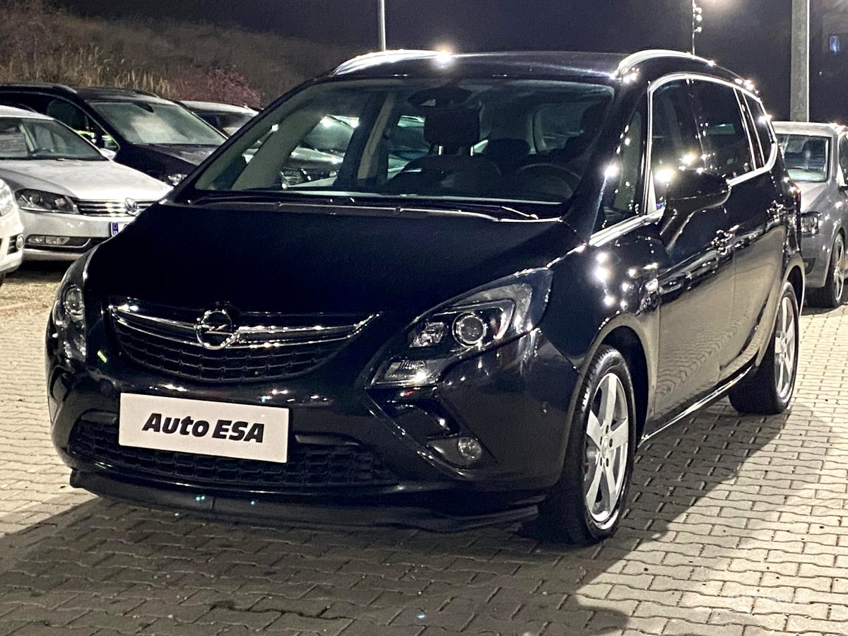 Opel Zafira, 2014 - pohled č. 3